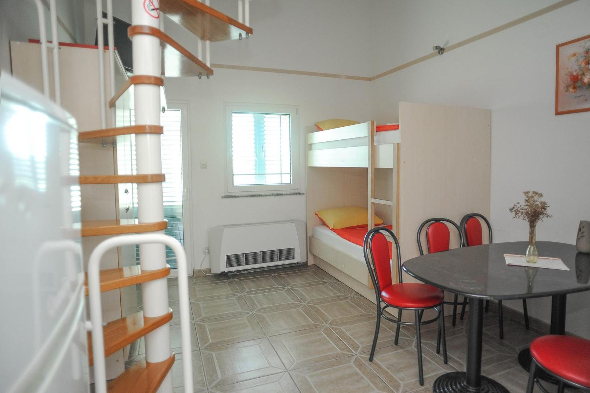 Apartmani Vila Caska Ruang foto